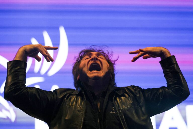 2025-10-24t033914z-1127124478-rc2zhhaf9bkv-rtrmadp-3-argentina-election-milei