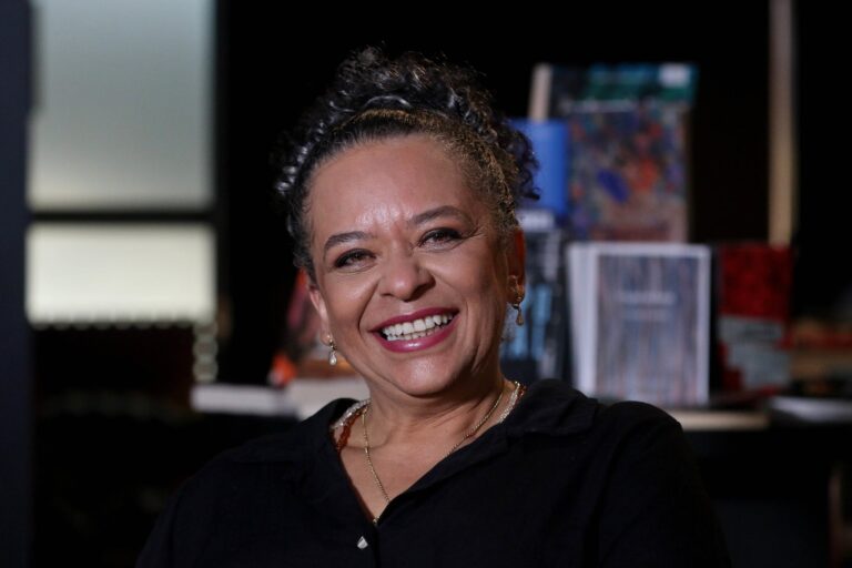 53516720528-b598b757e0-k