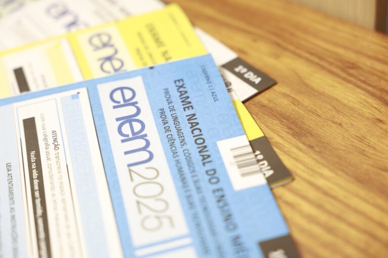 54913047179-56e2bcc6a5-6k-1