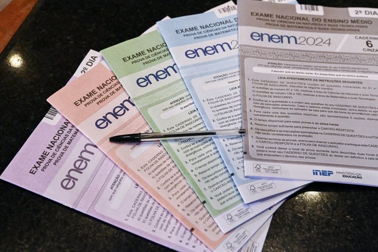 enem-bruna-araujo-mec