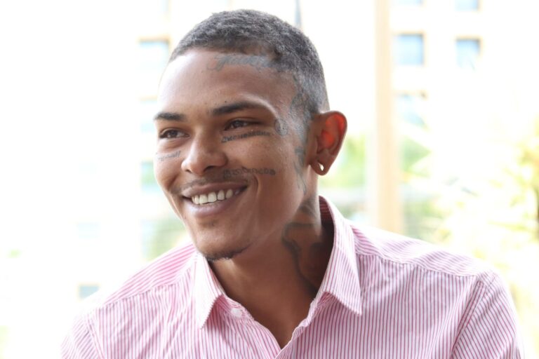 whatsapp-image-2025-11-02-at-123836