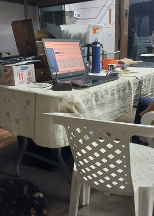 estudo-aponta-mistura-de-tarefas-e-uso-de-uma-mesma-mesa-para-vender-e-preparar-alimentos