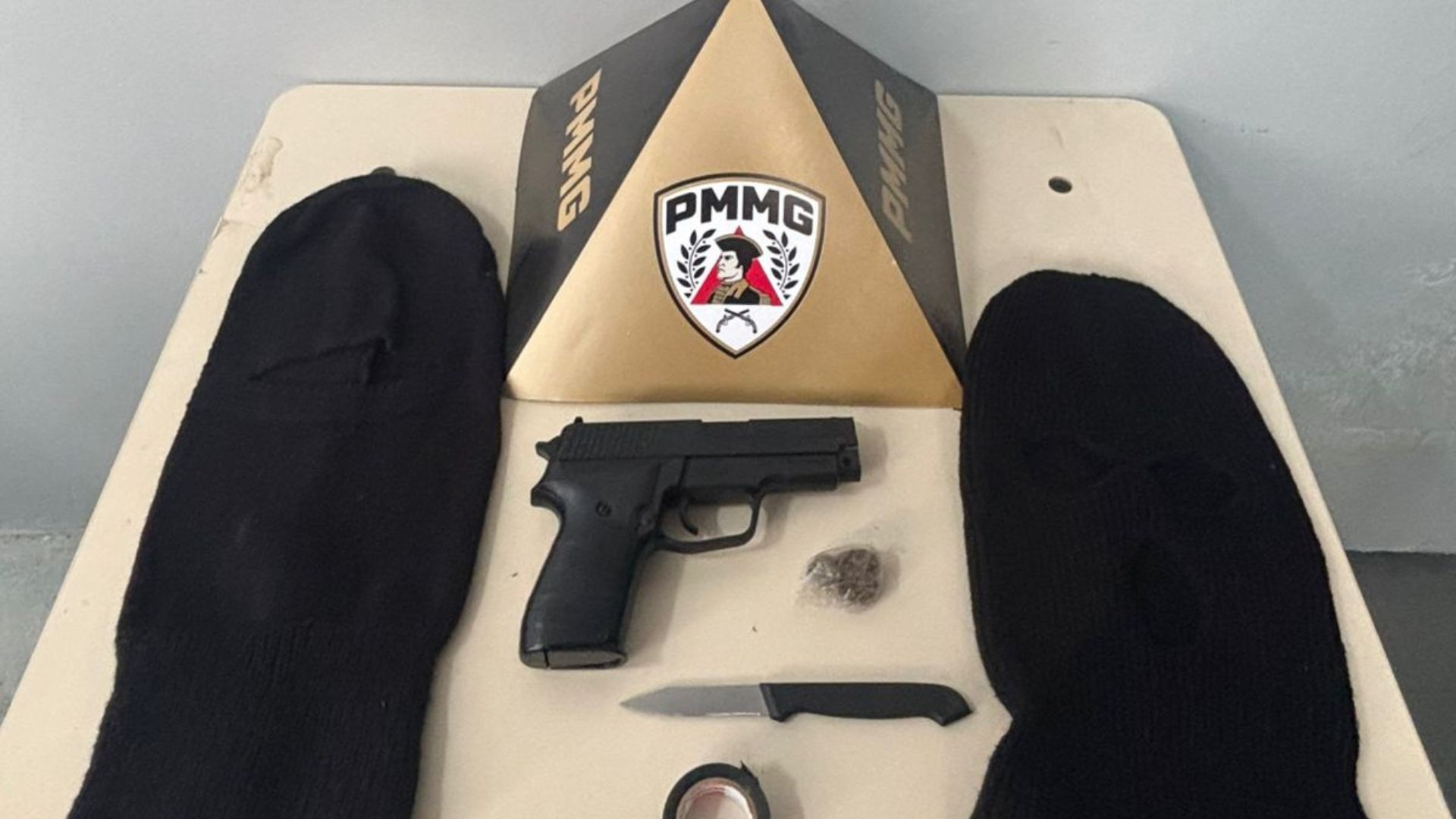 jl-tm-2025-12-17t133633289