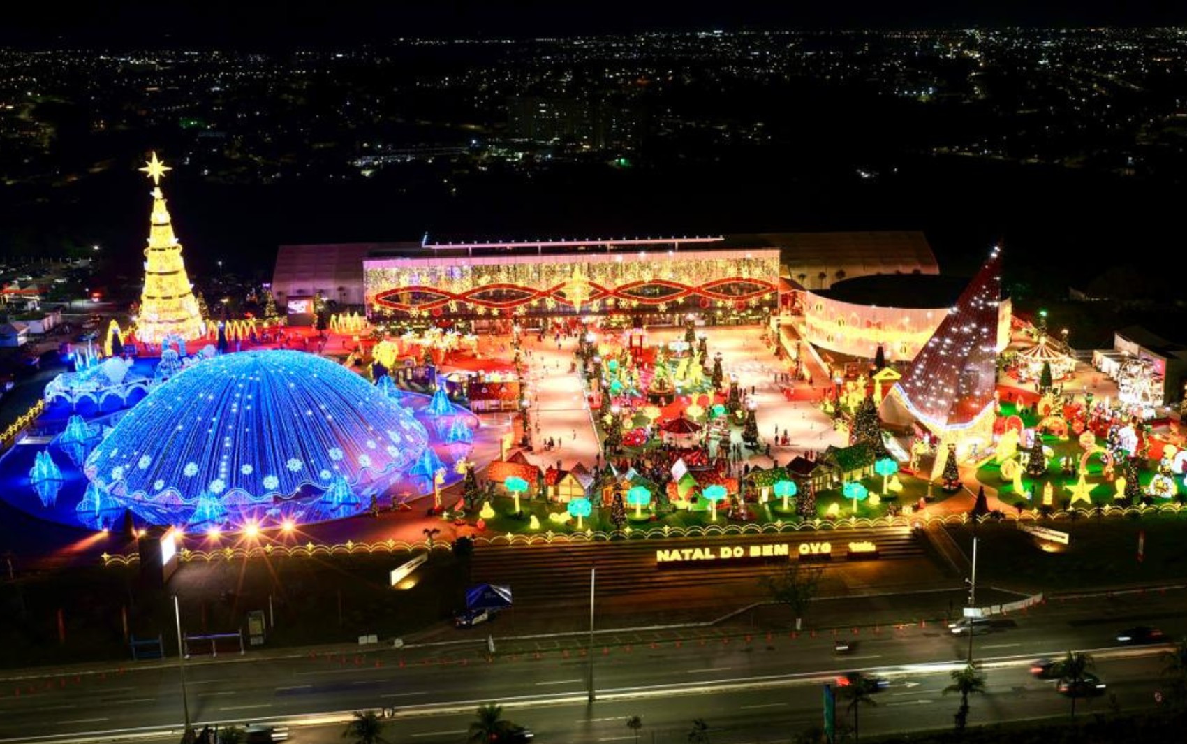 o-evento-gratuito-tem-a-presenca-do-papai-noel-presepio-neve-e-mais-de-300-apresentacoes-1-