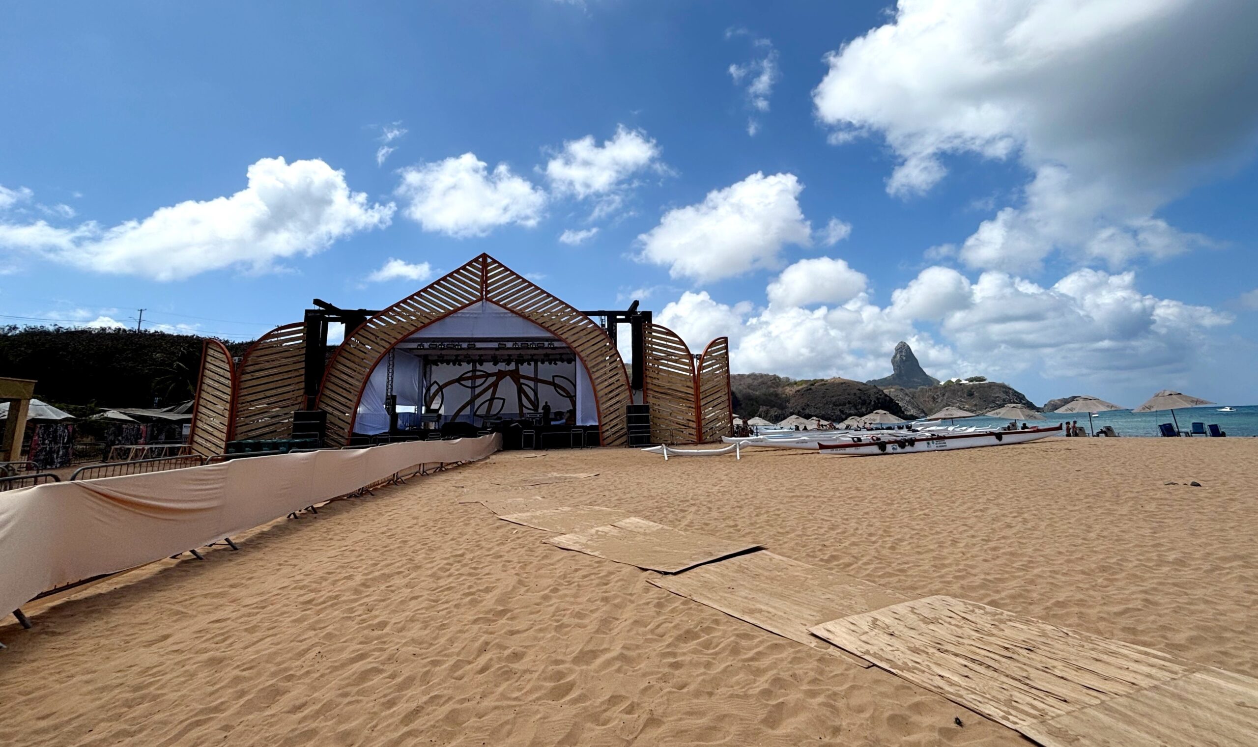 palco-do-reveillon-2026