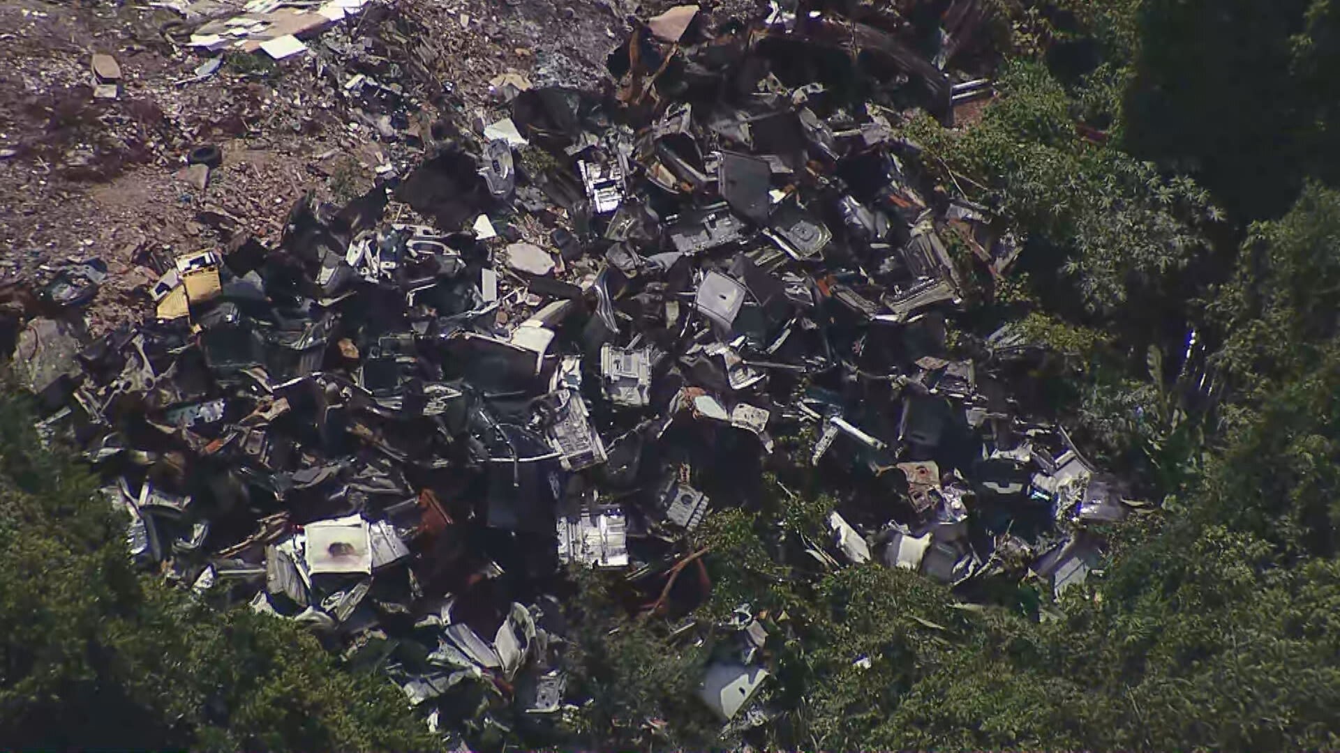 rj1-limpo-20251208-1115-frame-134981