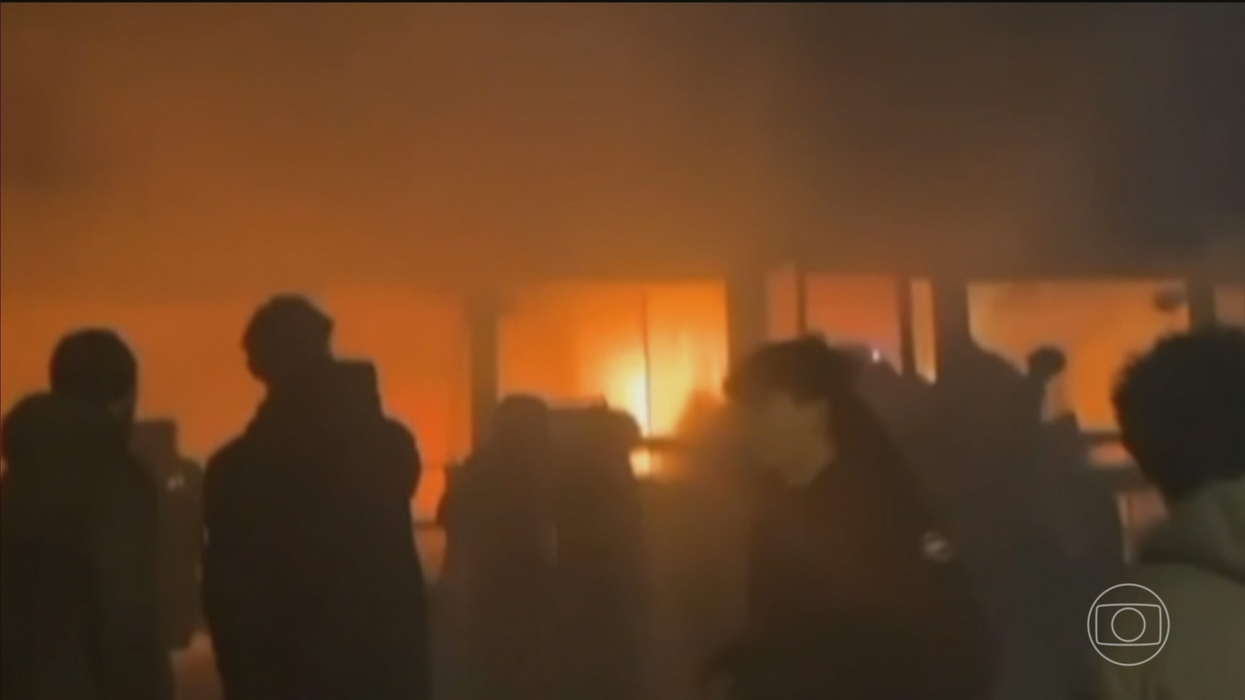 globo-canal-4-20260101-2000-frame-57249